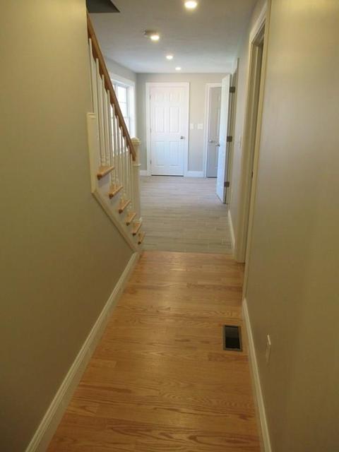 26 Northbridge Rd, Mendon, MA 01756 photo 18