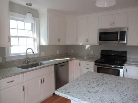 26 Northbridge Rd, Mendon, MA 01756 photo 4