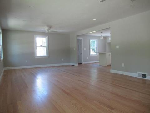 26 Northbridge Rd, Mendon, MA 01756 photo 8