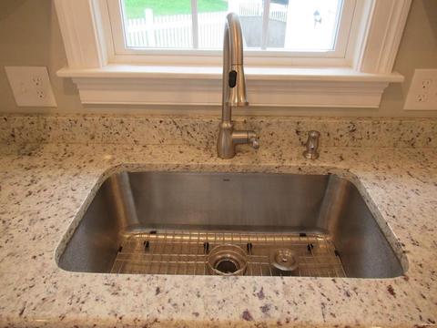 26 Northbridge Rd, Mendon, MA 01756 photo 10