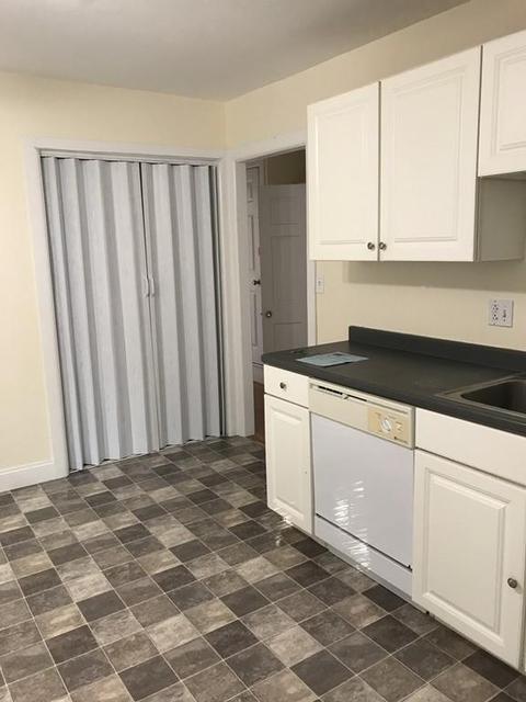 31 Eames St, Framingham, MA 01702 photo 5