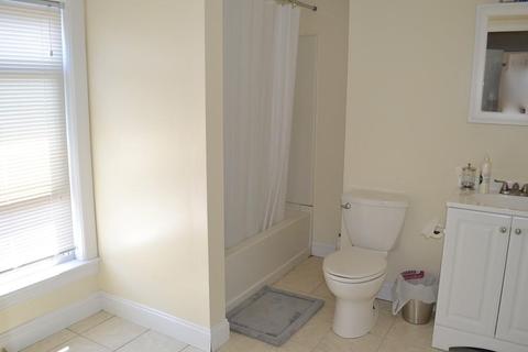 31 Eames St, Framingham, MA 01702 photo 11