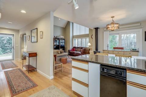 490 Aspinet Rd, Eastham, MA 02642 photo 11