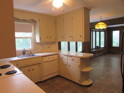 33 Irene St, Springfield, MA 01108 photo 7