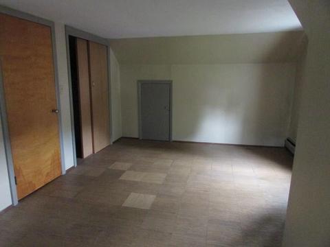 33 Irene St, Springfield, MA 01108 photo 17