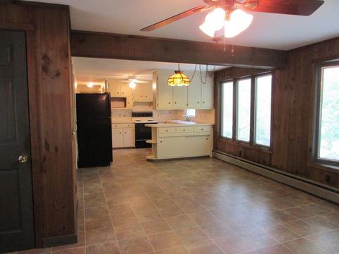 33 Irene St, Springfield, MA 01108 photo 6