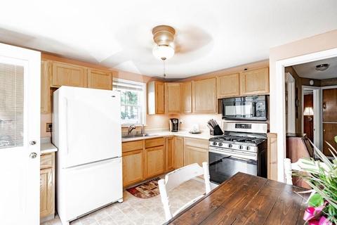 20 Bernard St, Springfield, MA 01109 photo 15