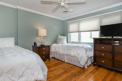 60 Maple St #E, Canton, MA 02021 photo 15