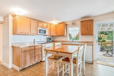 352 Mashpee Neck Rd, Mashpee, MA 02649 photo 18