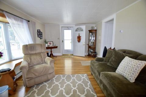 13 E Main, Middleboro, MA 02346 photo 26