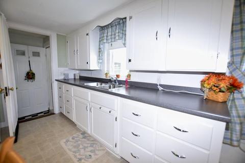 13 E Main, Middleboro, MA 02346 photo 13