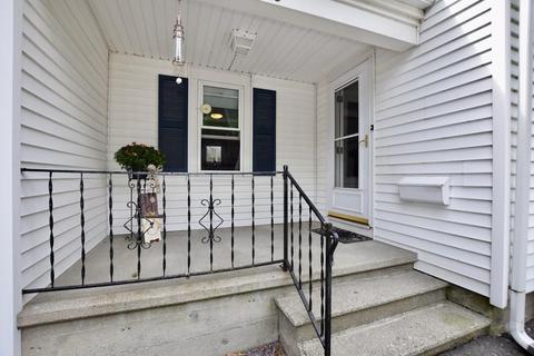 13 E Main, Middleboro, MA 02346 photo 3