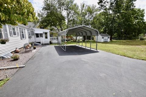 13 E Main, Middleboro, MA 02346 photo 5