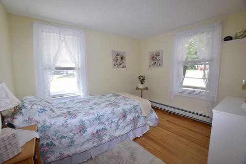 13 E Main, Middleboro, MA 02346 photo 19