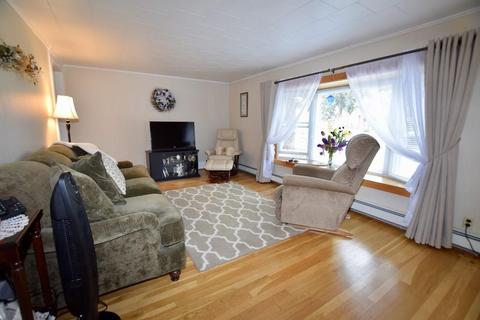 13 E Main, Middleboro, MA 02346 photo 25