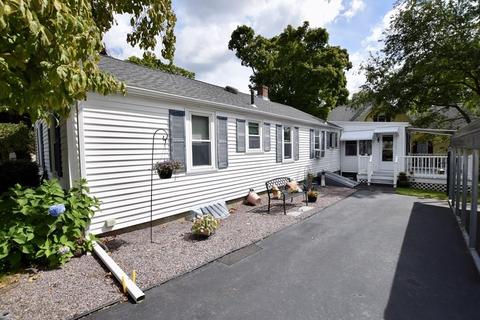 13 E Main, Middleboro, MA 02346 photo 6