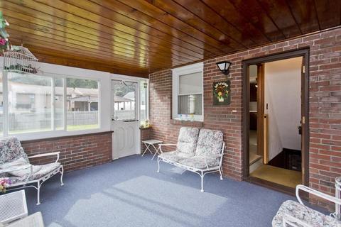 167 Mildred Ave, Springfield, MA 01104 photo 5