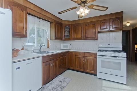 167 Mildred Ave, Springfield, MA 01104 photo 8