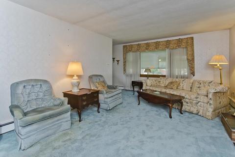 167 Mildred Ave, Springfield, MA 01104 photo 11