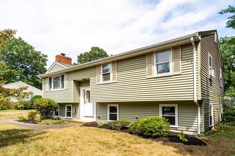 54 Chickering Rd, Raynham, MA 02767 photo 5