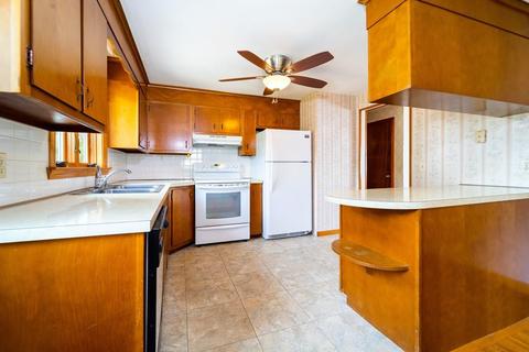 54 Chickering Rd, Raynham, MA 02767 photo 15