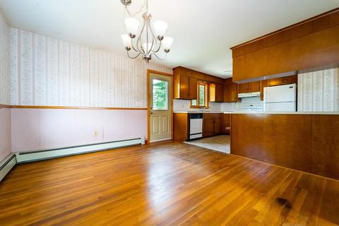 54 Chickering Rd, Raynham, MA 02767 photo 14