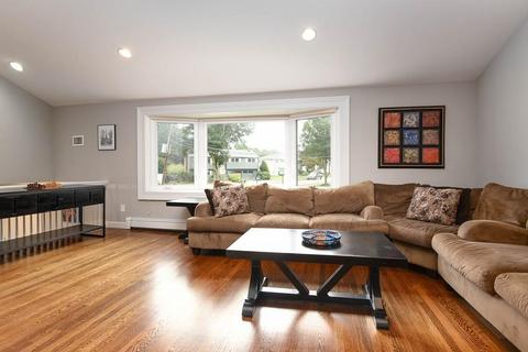 100 Gary Rd, Needham, MA 02494 photo 4