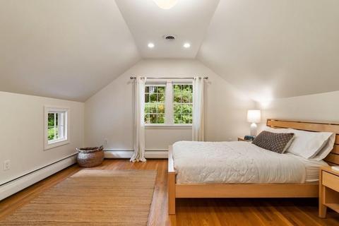 631 South, Needham, MA 02492 photo 31
