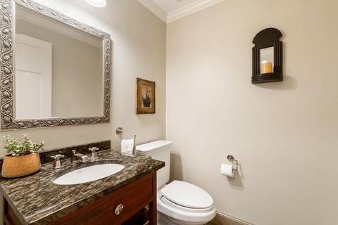 631 South, Needham, MA 02492 photo 26