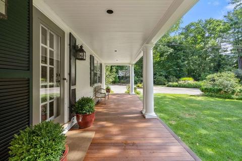 631 South, Needham, MA 02492 photo 4