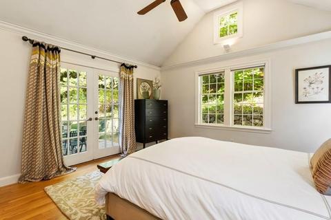 631 South, Needham, MA 02492 photo 22
