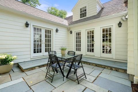 631 South, Needham, MA 02492 photo 38