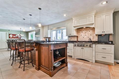 38 Forest Ln, Boxford, MA 01921 photo 5