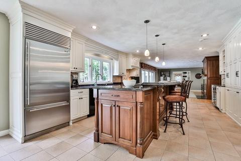 38 Forest Ln, Boxford, MA 01921 photo 3