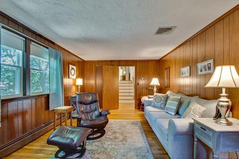 29 Oak Hill Rd, Needham, MA 02492 photo 15