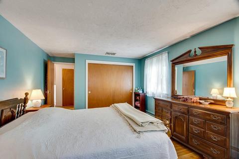 29 Oak Hill Rd, Needham, MA 02492 photo 17