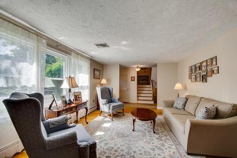 29 Oak Hill Rd, Needham, MA 02492 photo 6