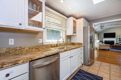 32 Maple St, Scituate, MA 02066 photo 10