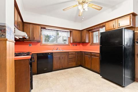 34 Walnut St, Maynard, MA 01754 photo 18