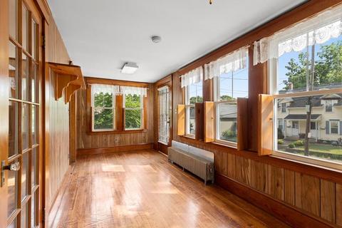 34 Walnut St, Maynard, MA 01754 photo 11