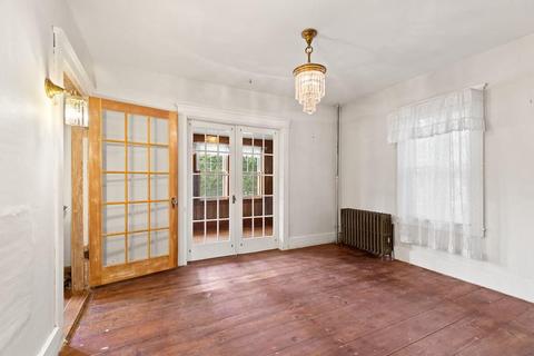 34 Walnut St, Maynard, MA 01754 photo 13