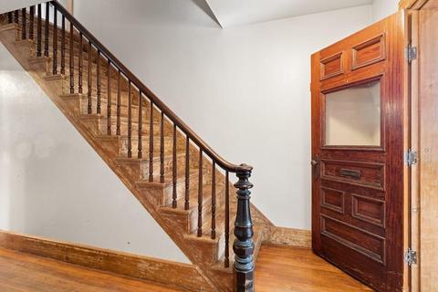 34 Walnut St, Maynard, MA 01754 photo 6