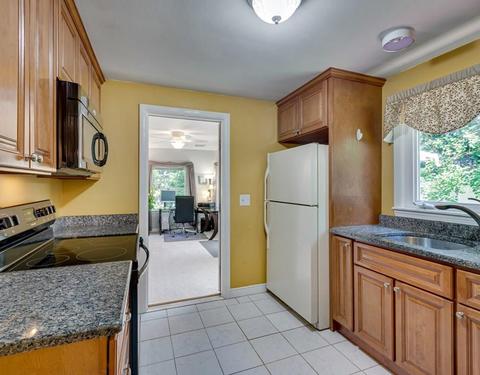 8 Windmill Dr, Maynard, MA 01754 photo 11