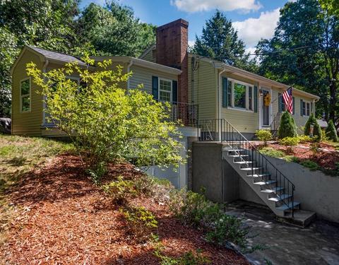 8 Windmill Dr, Maynard, MA 01754 photo 2