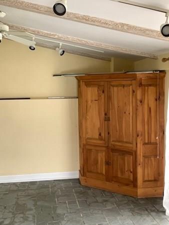 235 Hamilton St, Worcester, MA 01604 photo 5