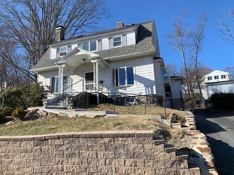235 Hamilton St, Worcester, MA 01604 photo 1