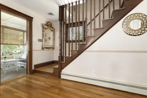 39 Cross St, Reading, MA 01867 photo 7