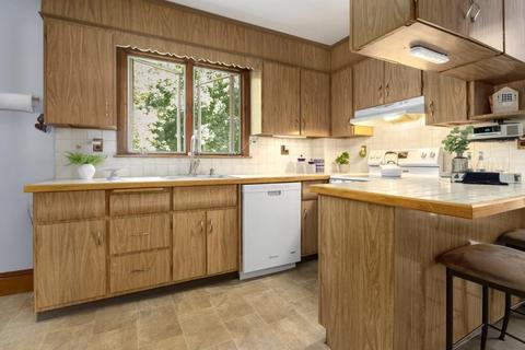 39 Cross St, Reading, MA 01867 photo 16