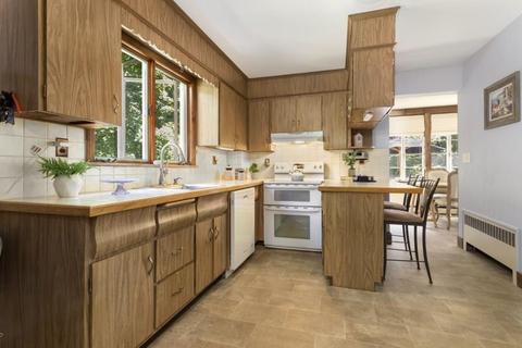 39 Cross St, Reading, MA 01867 photo 15