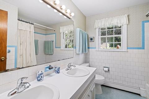 526 Franklin St, Reading, MA 01867 photo 20